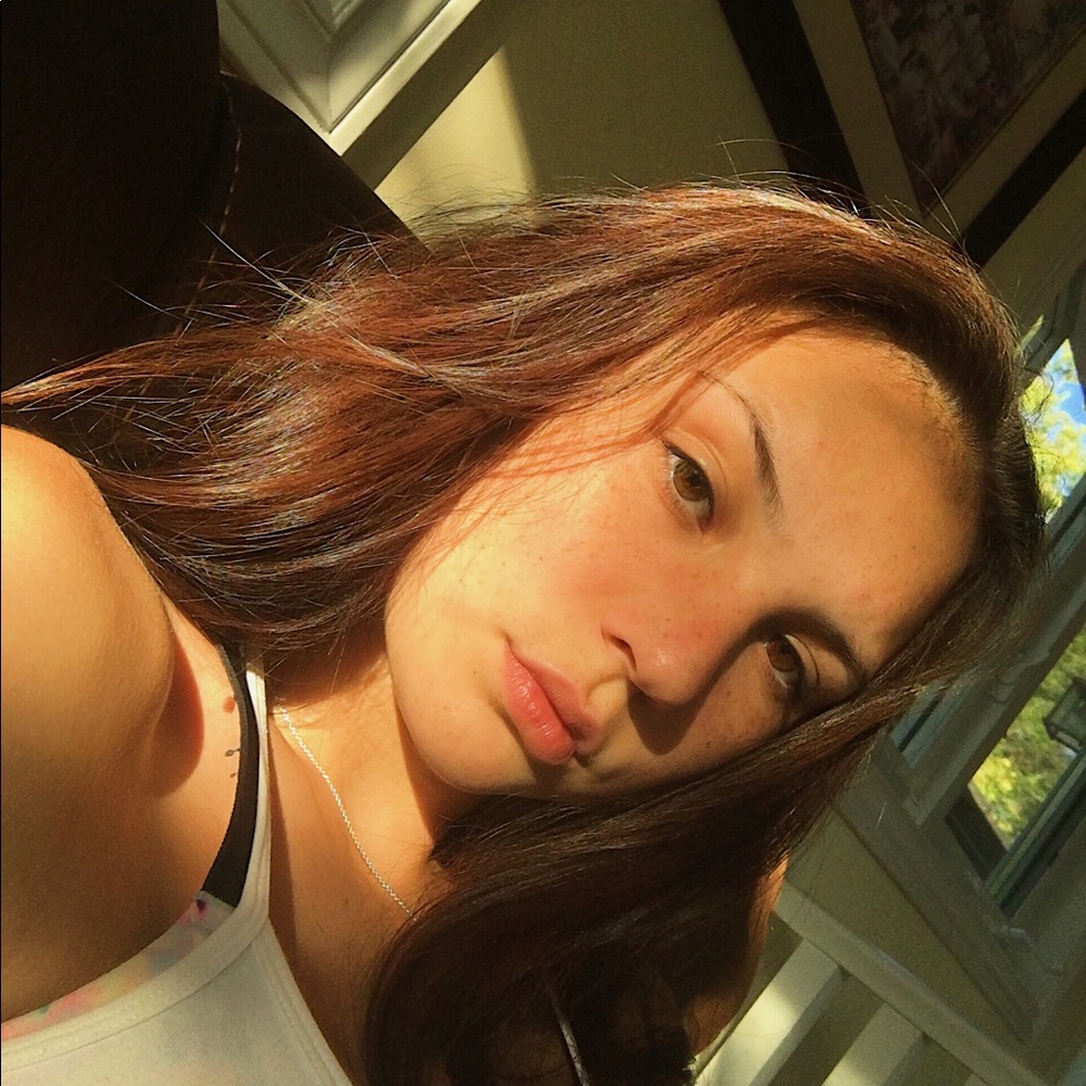 Meet your Posher, Erica